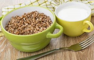 Si të humbni peshë në një dietë kefir