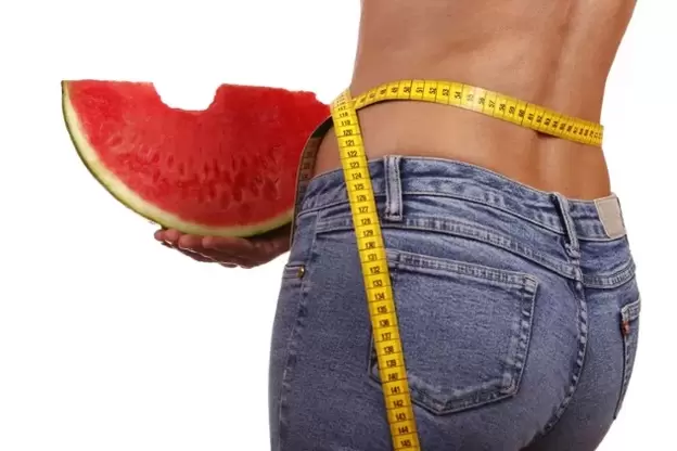 Rezultati i humbjes së peshës në një dietë me shalqi është 7-10 kg në 10 ditë
